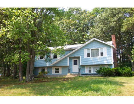 Unit for sale at 21 Ticonderoga Ln, Millis, MA 02054