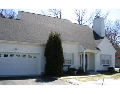 Unit for sale at 3 Crane Rd, Walpole, MA 02081
