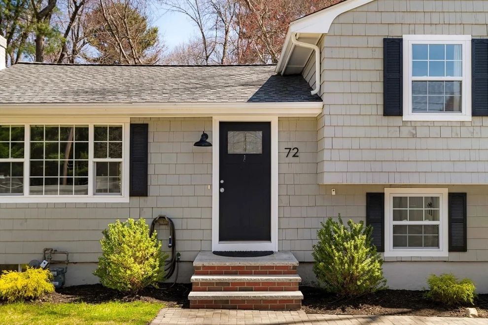 Unit for sale at 72 Wilmington Rd, Burlington, MA 01803