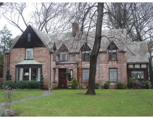 Unit for sale at 28 Emerson Road, Wellesley, MA 02481