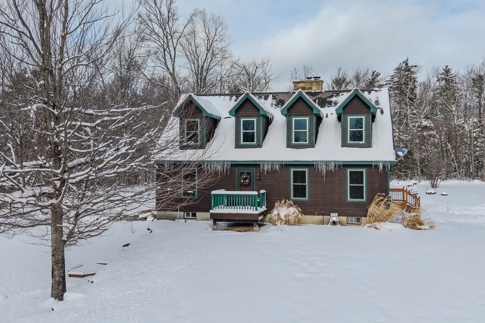 Unit for sale at 593 Woodmere Rd, Becket, MA 01223