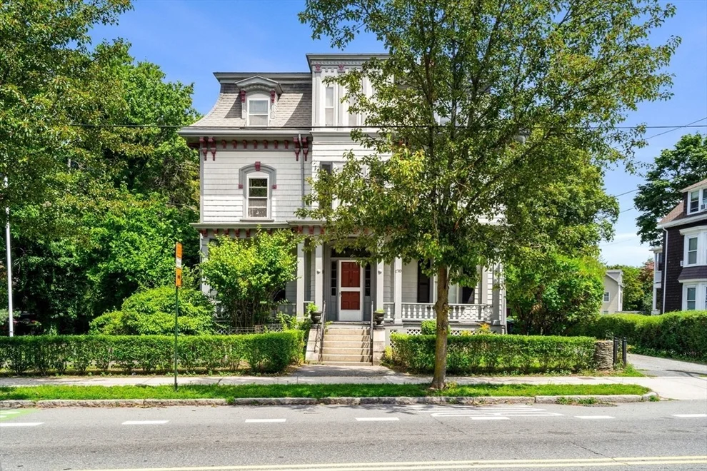 Unit for sale at 170 North Street, Salem, MA 01970