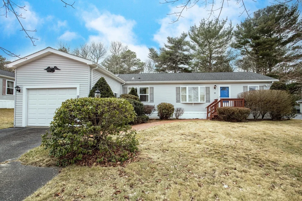 Unit for sale at 18 Headlands, Plymouth, MA 02360