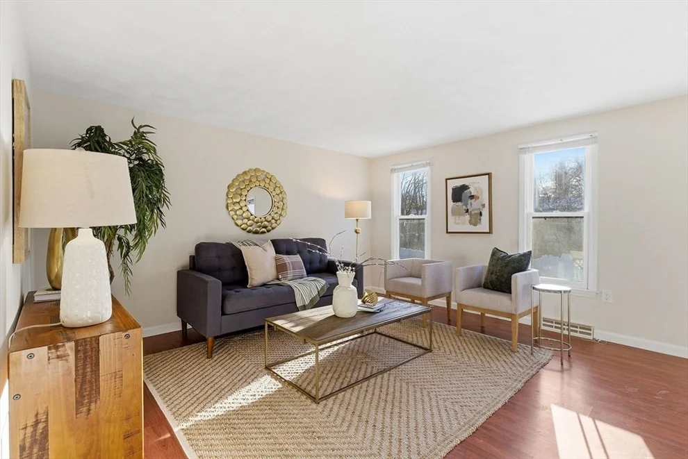 Unit for sale at 80 Swan St, Lowell, MA 01852