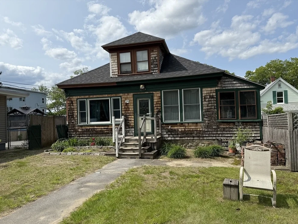 Unit for sale at 29 Lynn St, Lawrence, MA 01843