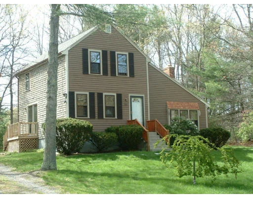 Unit for sale at 24 Nottingham Dr, Kingston, MA 02364
