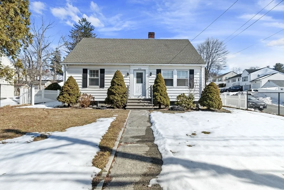 Unit for sale at 173 Jackson St, Methuen, MA 01844