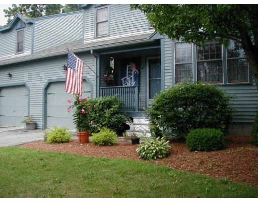 Unit for sale at 87 Highbank Rd, Franklin, MA 02038