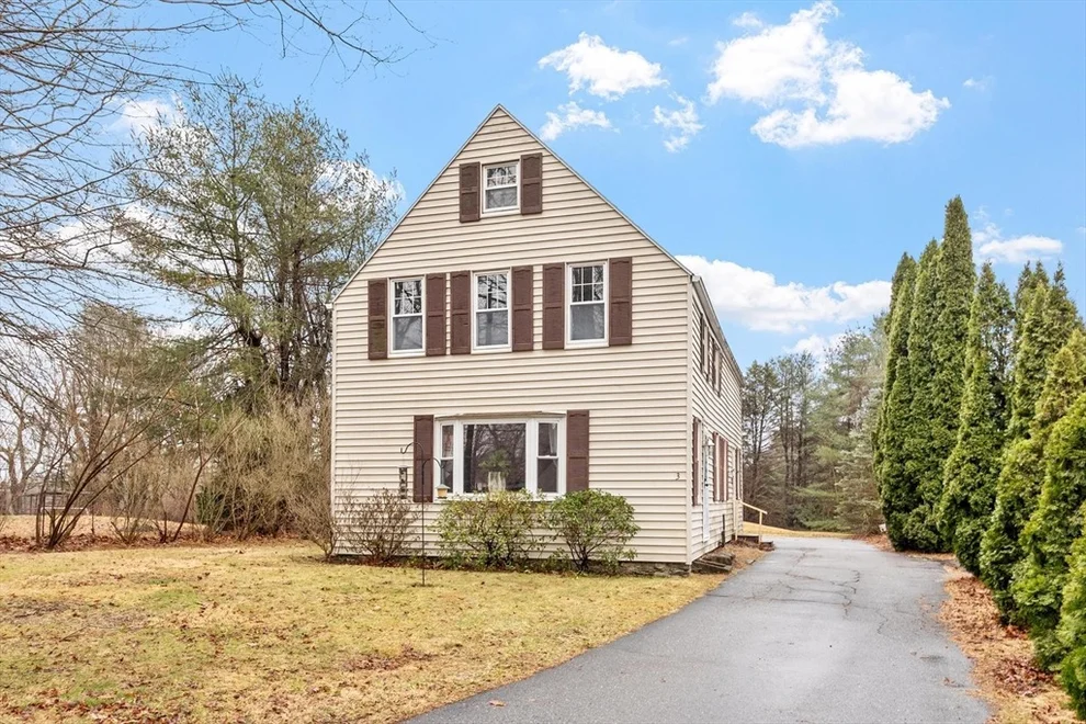 Unit for sale at 3 S Oxford Rd, Millbury, MA 01527