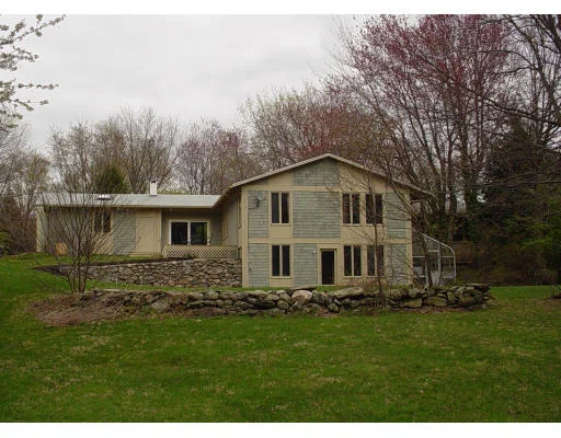 Unit for sale at 16 Ward Lane, Sherborn, MA 01770