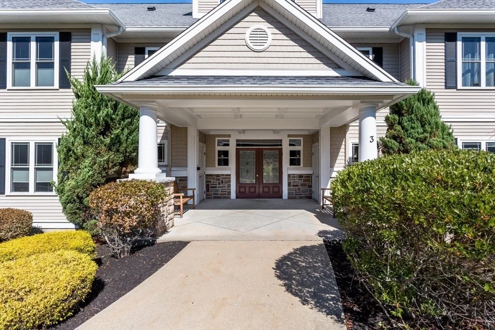 Unit for sale at 311 Eagles Nest Way, Franklin, MA 02038