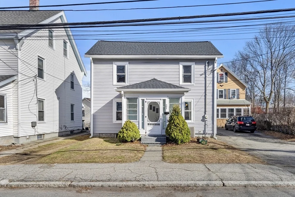 Unit for sale at 21 Chestnut St, Woburn, MA 01801