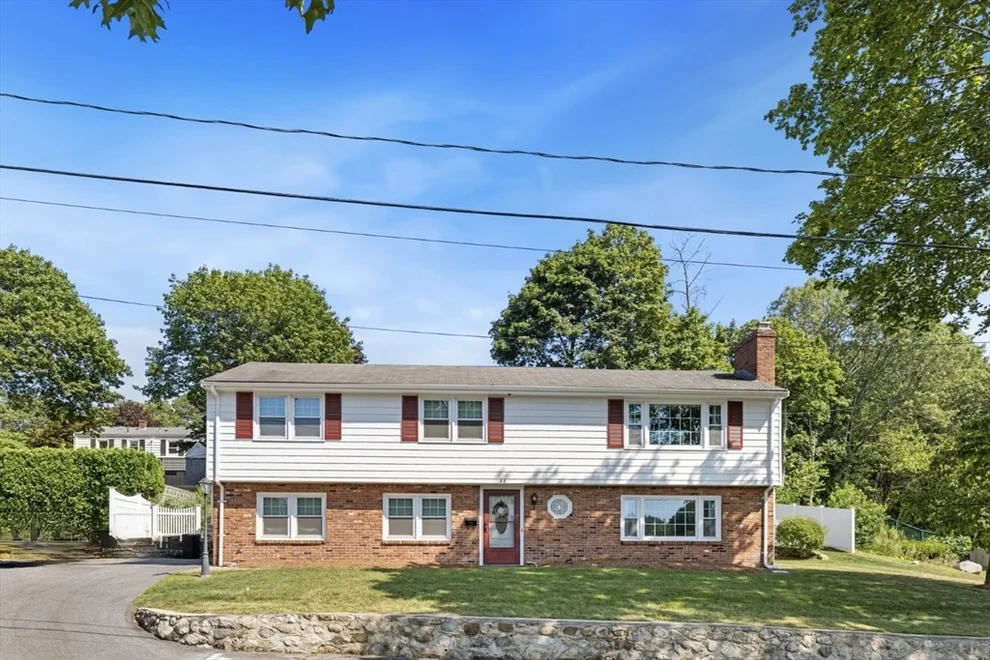 Unit for sale at 44 Blueridge Ave, Saugus, MA 01906