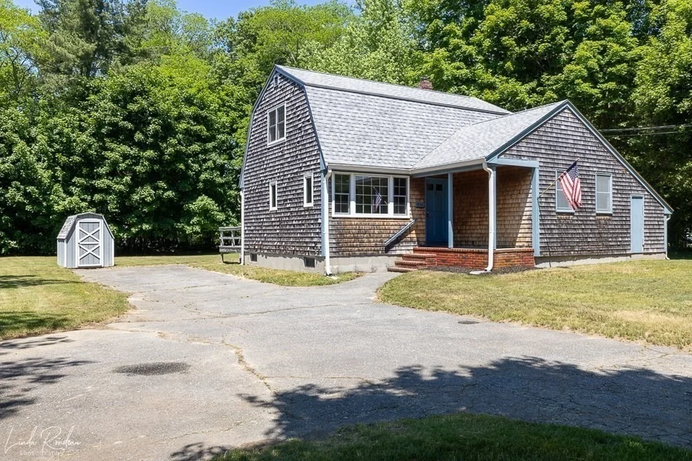 Unit for sale at 350 N Main St, Raynham, MA 02767