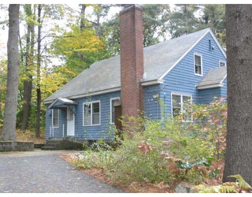 Unit for sale at 7 Kenwood Rd, Holden, MA 01520