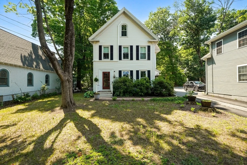 Unit for sale at 146 Lincoln Rd, Lincoln, MA 01773