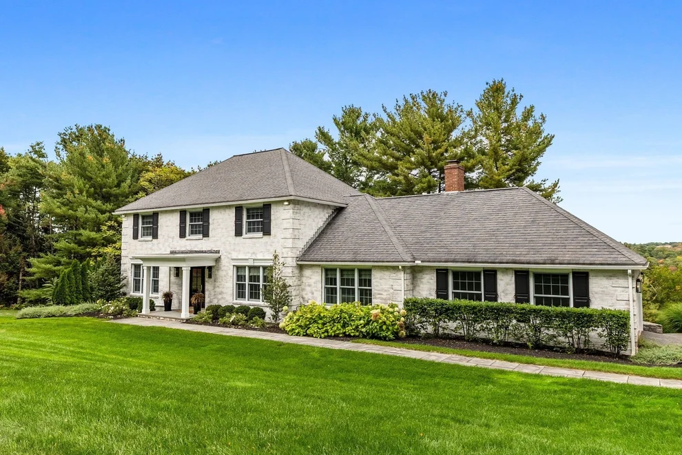 Unit for sale at 35 Smithshire Estates, Andover, MA 01810