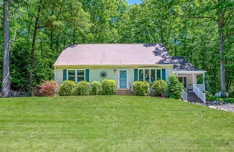 Unit for sale at 473 W Sturbridge Rd, East Brookfield, MA 01515