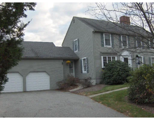 Unit for sale at 27 Howlett St., Topsfield, MA 01983