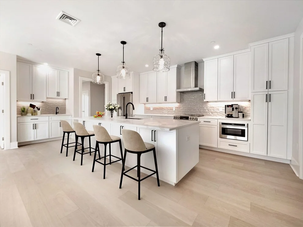 Unit for sale at 62 Foundry St, Wakefield, MA 01880