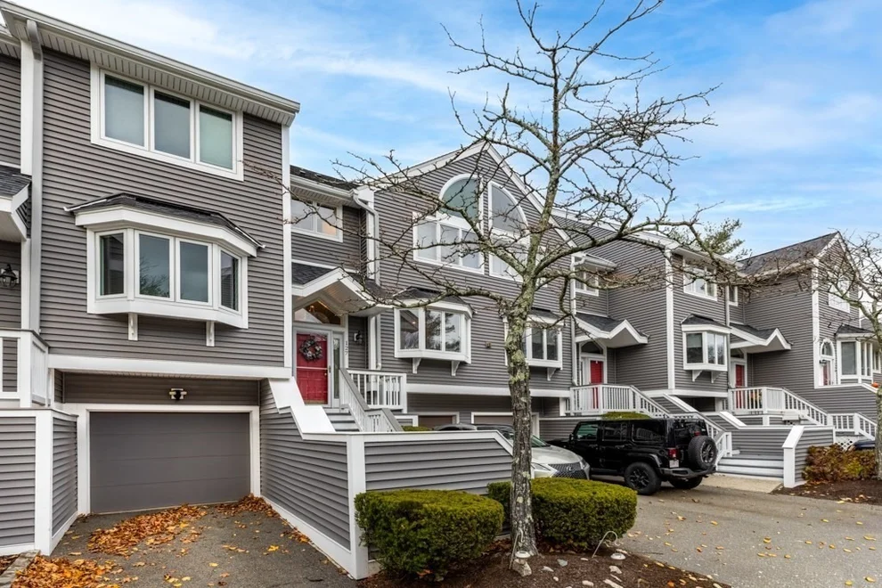 Unit for sale at 1200 Salem St, Lynnfield, MA 01940