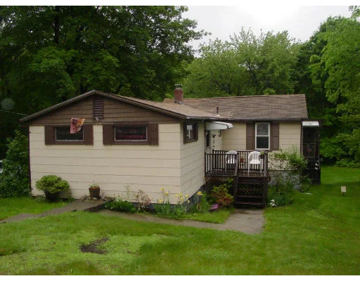 Unit for sale at 274 Main St, Boylston, MA 01505