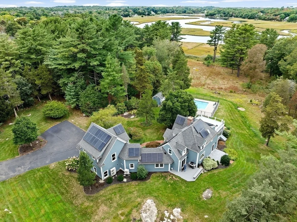 Unit for sale at 26 Mordecai Lincoln Road, Scituate, MA 02066