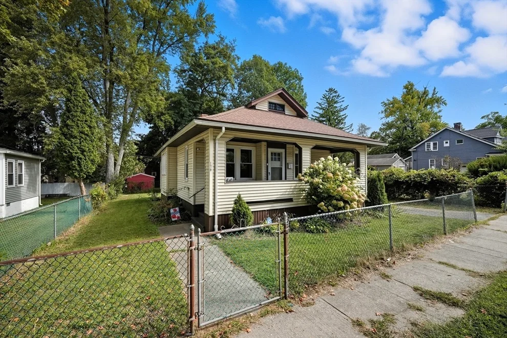 Unit for sale at 179 Albemarle St, Springfield, MA 01109