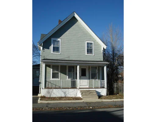 Unit for sale at 4 Waverly St, Taunton, MA 02780