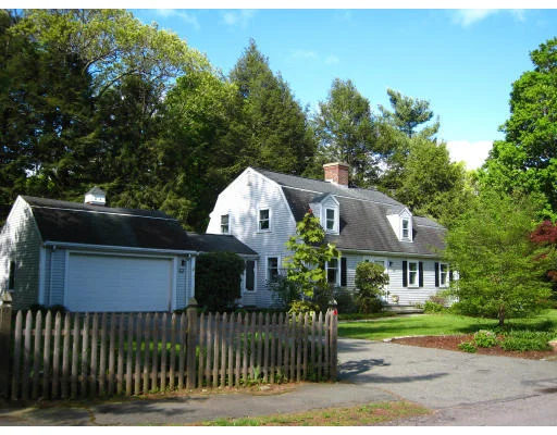 Unit for sale at 10 Bay State Road, Wellesley, MA 02481