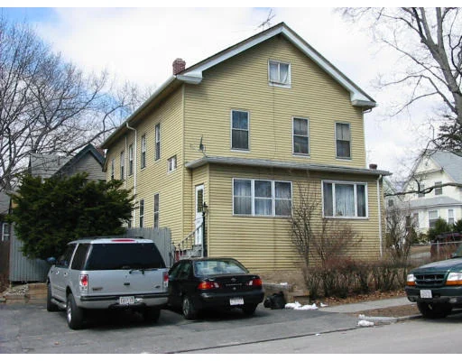 Unit for sale at 137 Paine St, Worcester, MA 01605