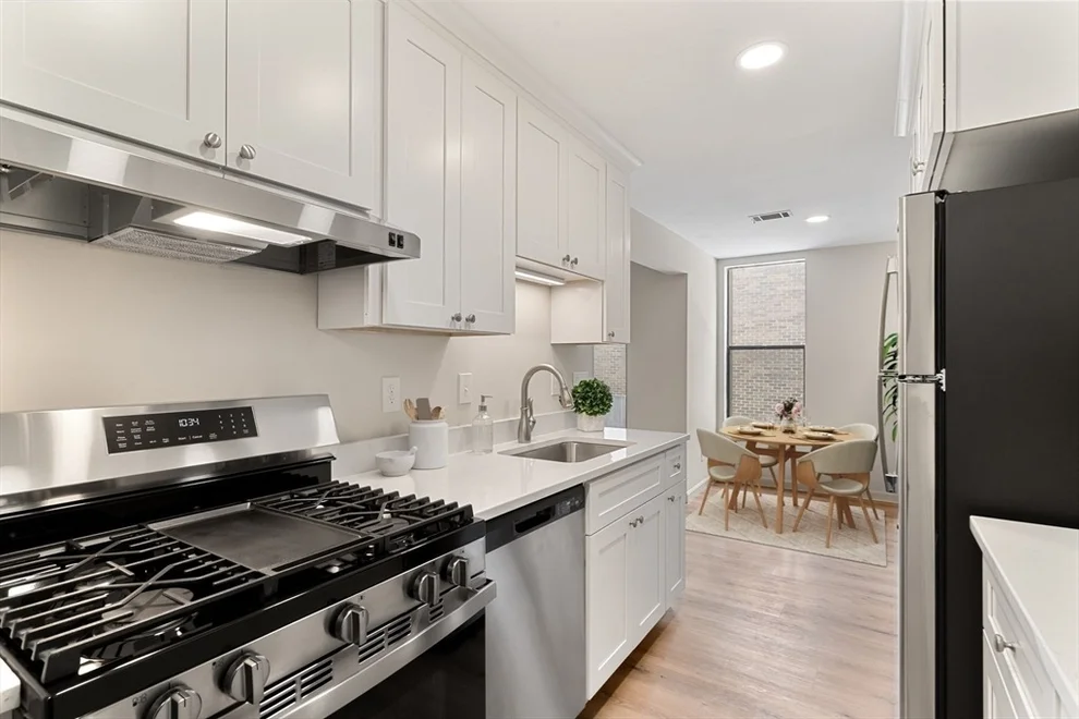 Unit for sale at 38 Shrewsbury Green Dr, Shrewsbury, MA 01545