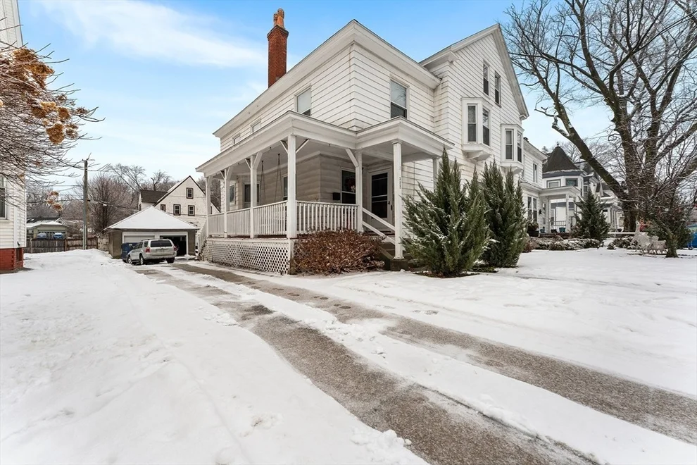 Unit for sale at 322 Highland St, Worcester, MA 01602
