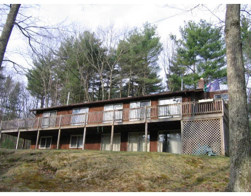 Unit for sale at 172 Pleasant St, Upton, MA 01568