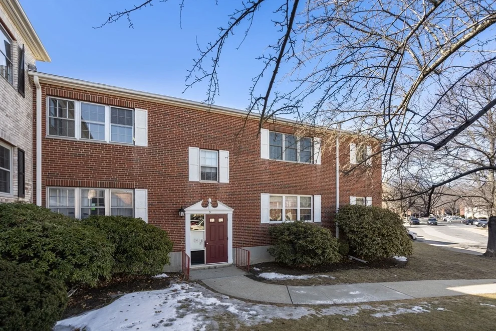 Unit for sale at 5 Lake Shore Terrace, Boston, MA 02135