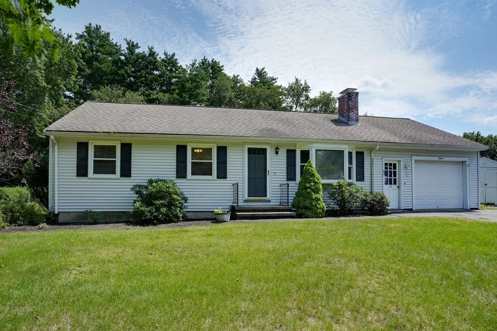 Unit for sale at 15 Burbank Ln, Lancaster, MA 01523
