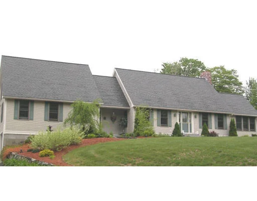 Unit for sale at 154 Bragg Hill Rd, Westminster, MA 01473