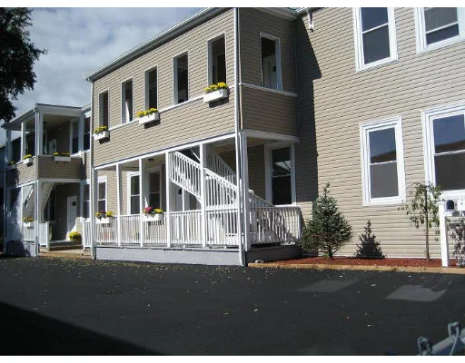 Unit for sale at 158 Sumner Street, Quincy, MA 02169