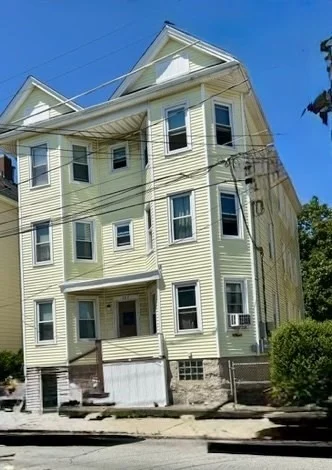Unit for sale at 287 Coffin Ave, New Bedford, MA 02746