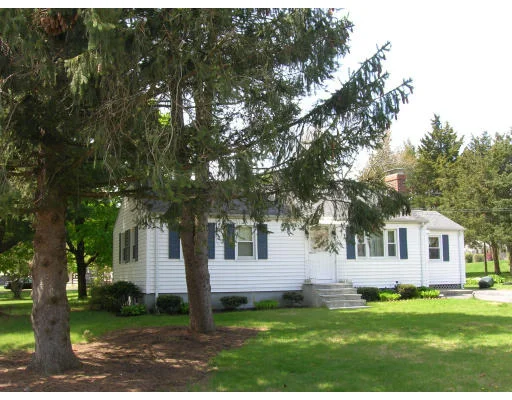 Unit for sale at 5 Kingcrest Ter, Randolph, MA 02368