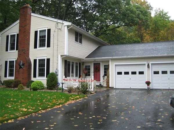 Unit for sale at 952 Main St, Wilbraham, MA 01095