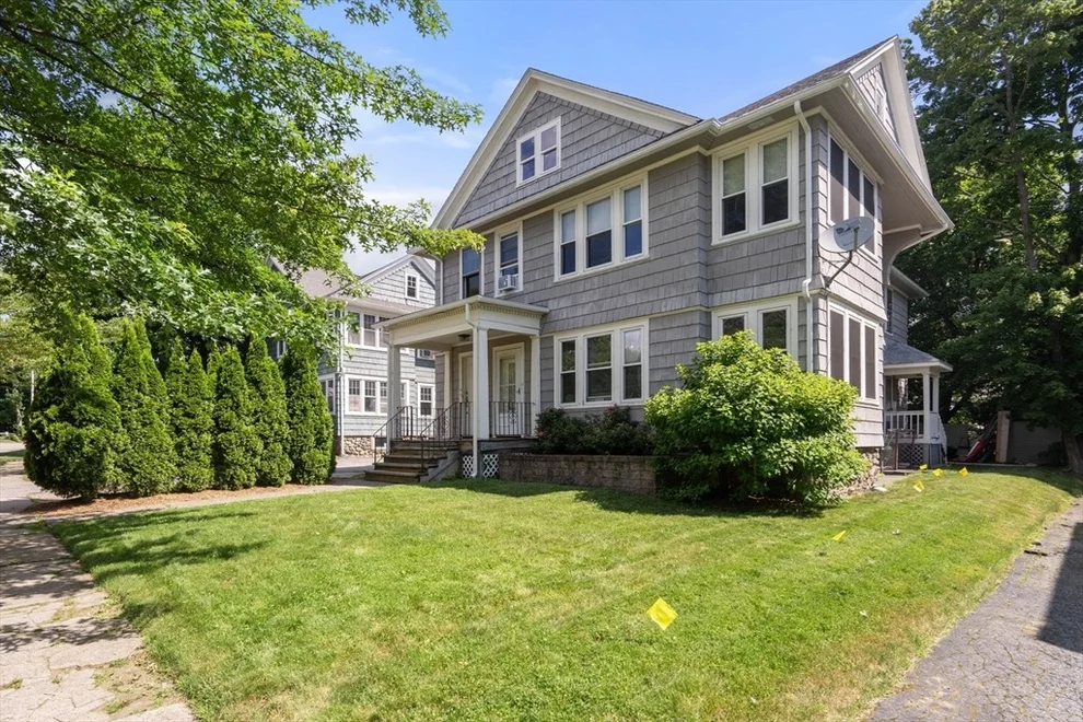 Unit for sale at 5 Bay State Rd, Worcester, MA 01606
