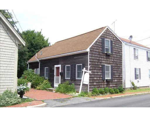 Unit for sale at 28 Bradford Street, Plymouth, MA 02360