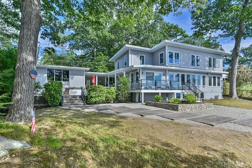 Unit for sale at 55 Colonial Road, Webster, MA 01570
