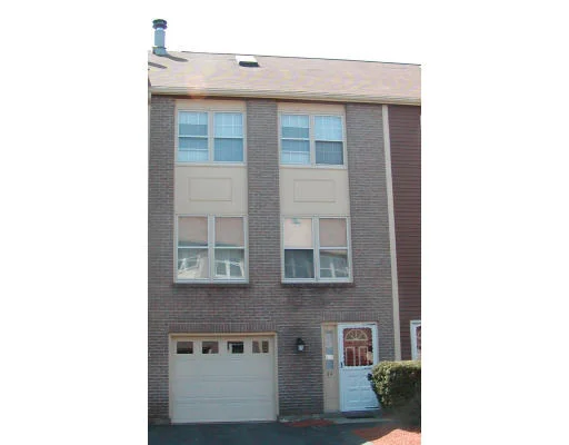 Unit for sale at 34 Heritage Dr, Tewksbury, MA 01876