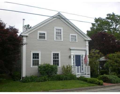 Unit for sale at 22 Pearl St, Mattapoisett, MA 02739