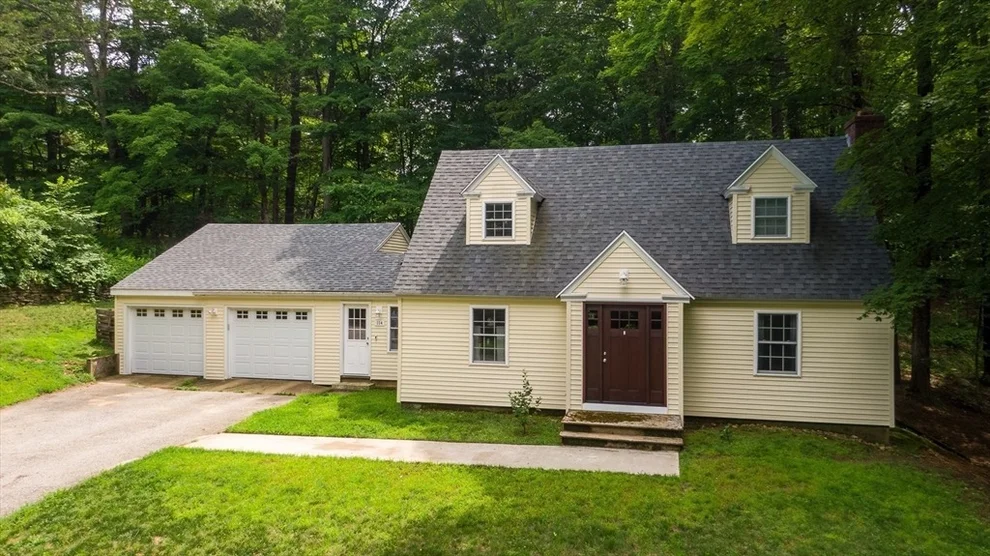 Unit for sale at 114 Burbank Ave, Warren, MA 01083