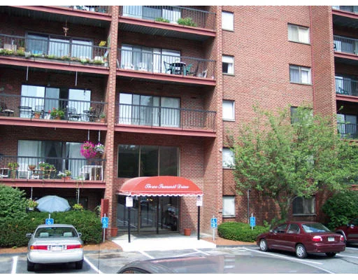 Unit for sale at 3-34 Summit Towers, Reading, MA 01867
