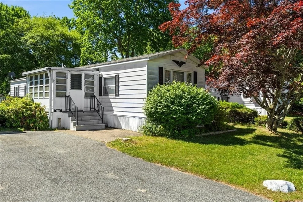 Unit for sale at 33 Thayer, Taunton, MA 02780