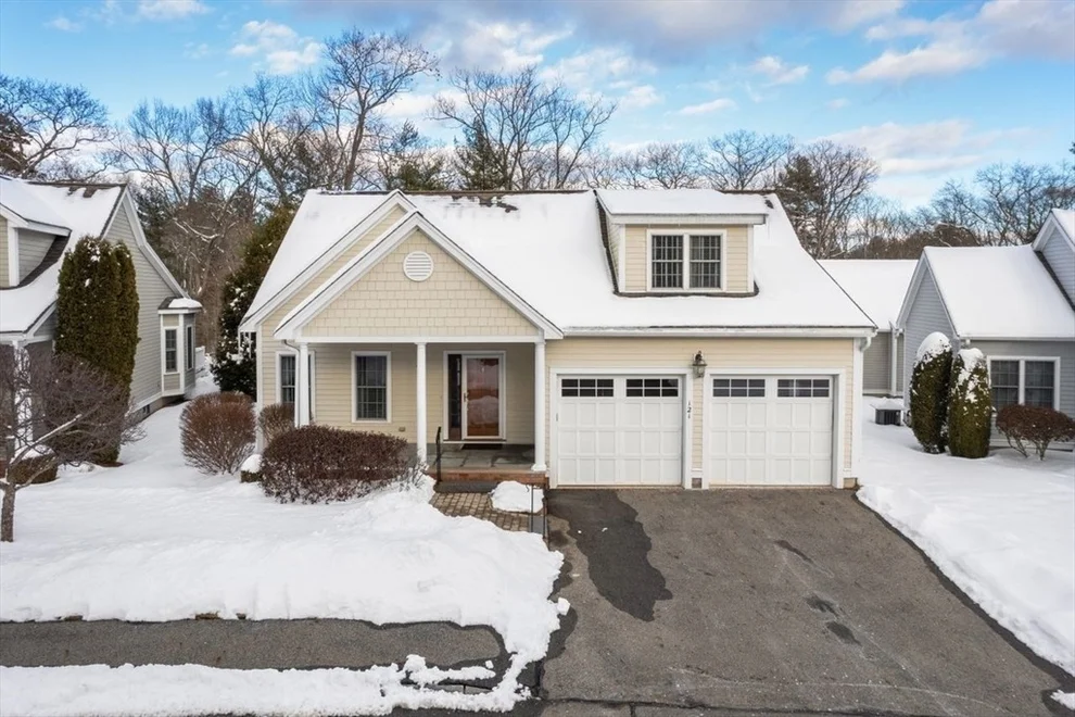 Unit for sale at 121 Cortland Drive, North Andover, MA 01845